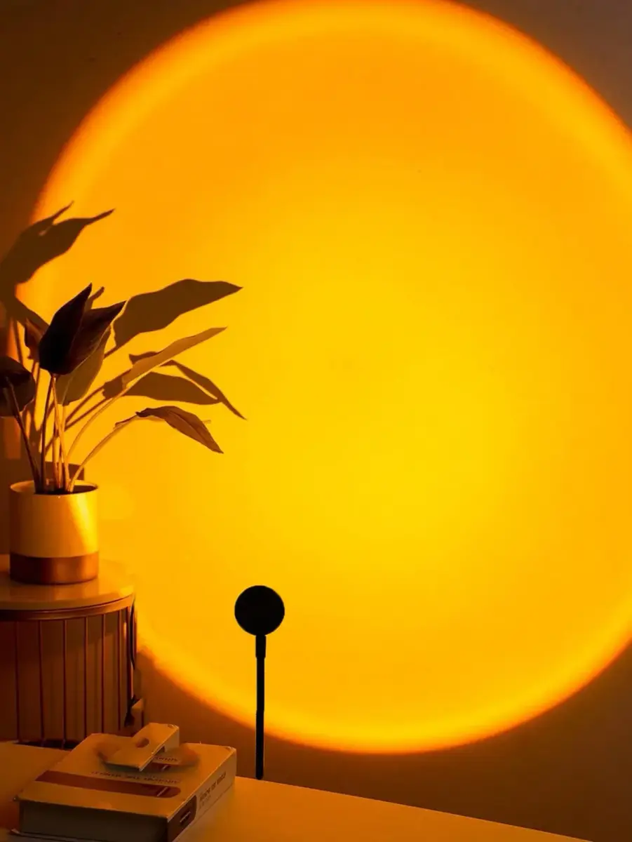 Lampe d'ambiance LED effet coucher de soleil ambré