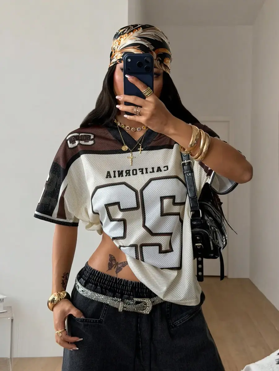 Maillot de football américain bicolore style Y2K "California 23" en maille filet