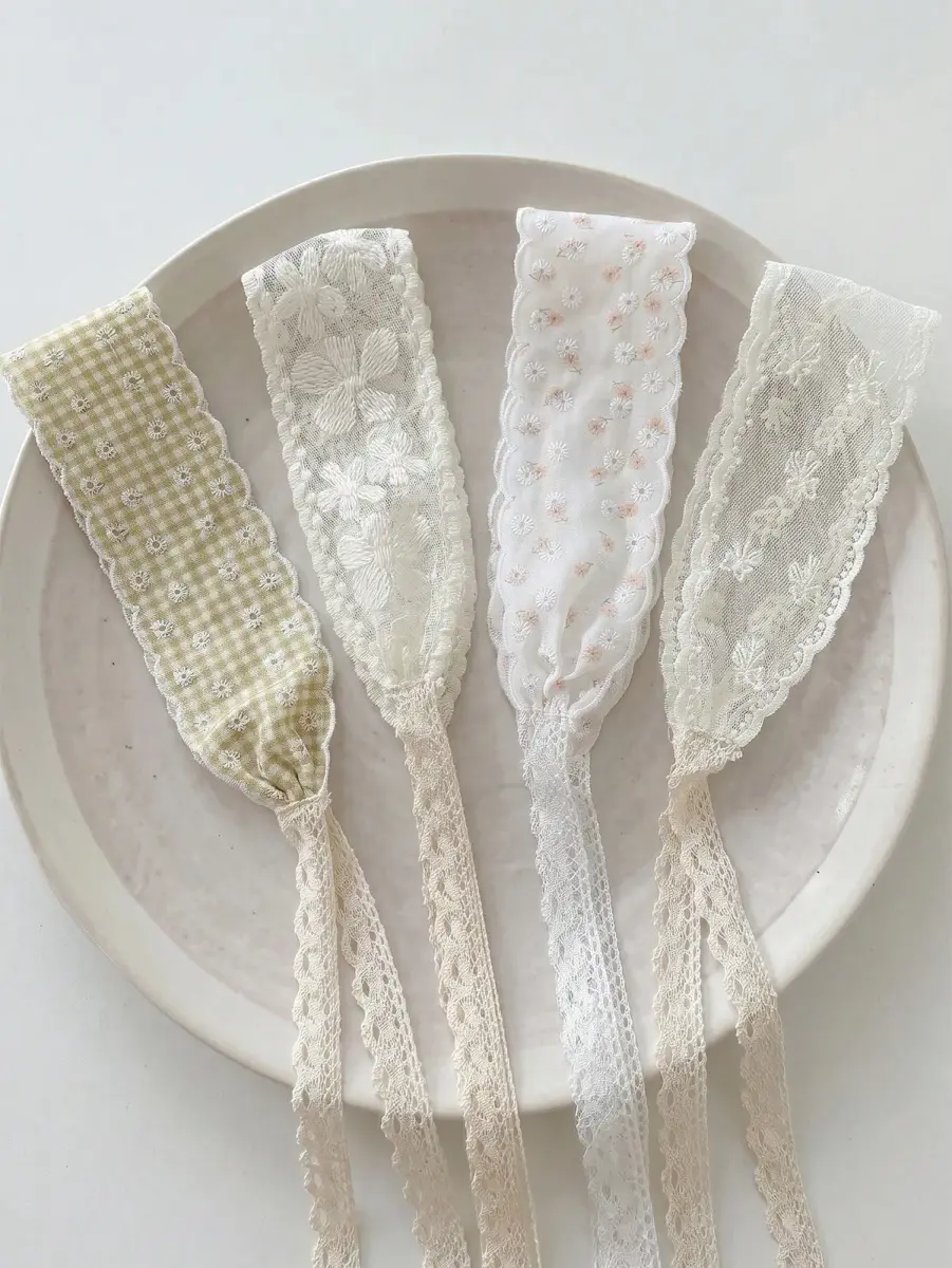 Lot de 4 bandeaux à cheveux en dentelle et motifs floraux à nouer
